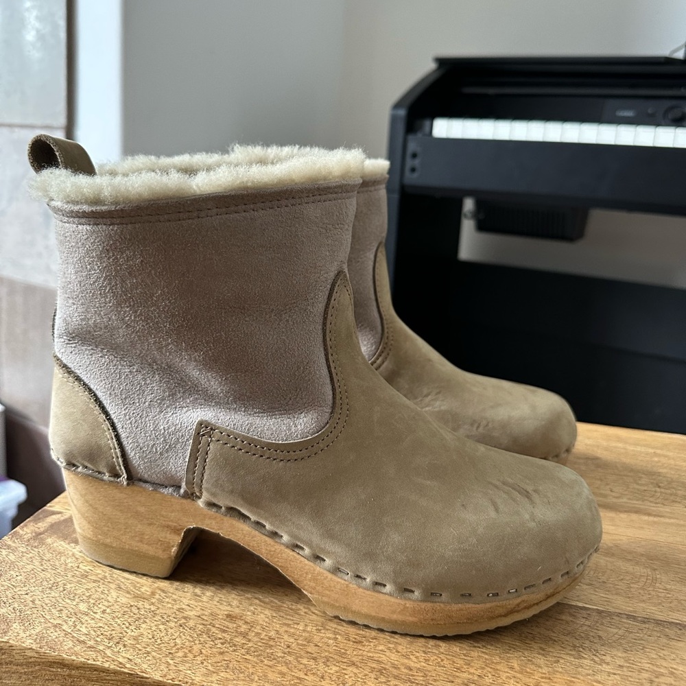 No. 6 shearling clog boots